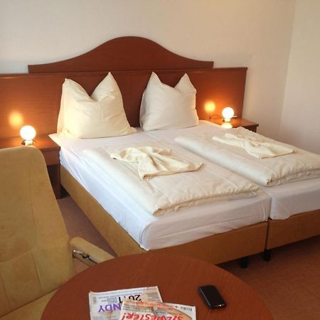 Baerliner Pension Berlin Ngoại thất bức ảnh